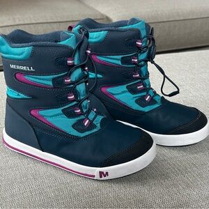 Merrell Kids' Blue and Pink Boots Size 4